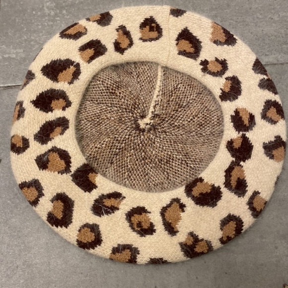 Leopard Print Cashmere Mohair Beret New - Picture 3 of 3